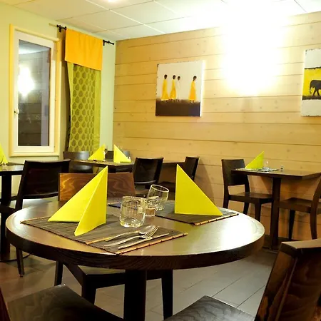 Kyriad Annecy Hotel Cran-Gevrier