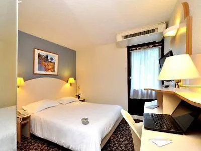 Kyriad Annecy Hotel Cran-Gévrier