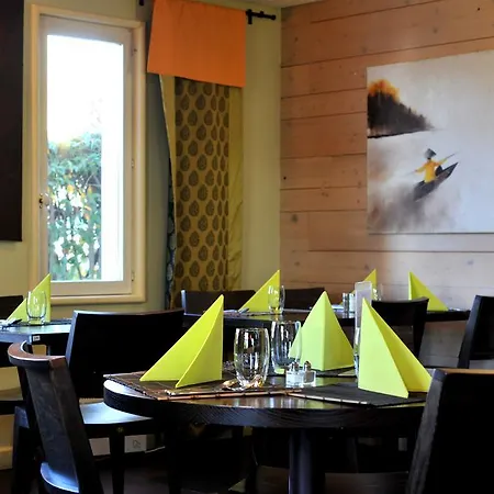 Kyriad Annecy Hotel 3*