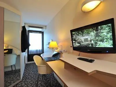 Kyriad Annecy Hotel